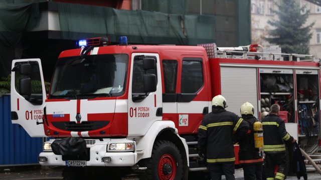 Гори хотел на бул Христо Ботев Няма жертви или пострадали Кръстовището на