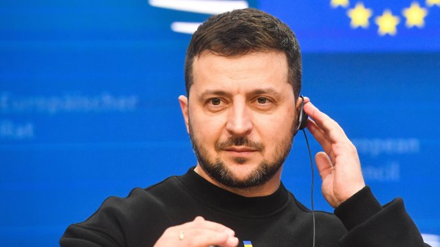 Украинският президент Володимир Зеленски приветства усилията за възстановяване на системите за