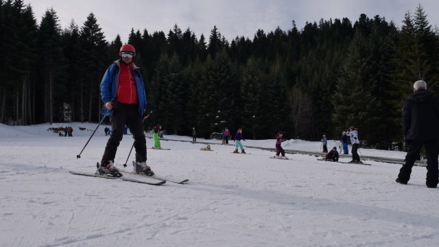 За висока лавинна опасност на Седемте рилски езера предупреждават от Планинската