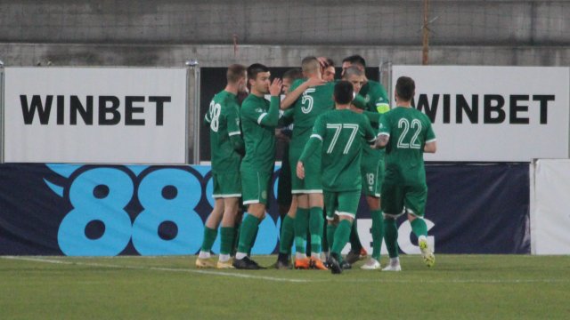 Локомотив Пловдив изненадващо беше излъган на свой терен от закъсалия