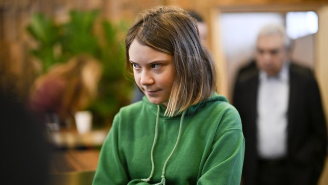 Абсурдно е в Давос да слушаме хората които основно причиняват