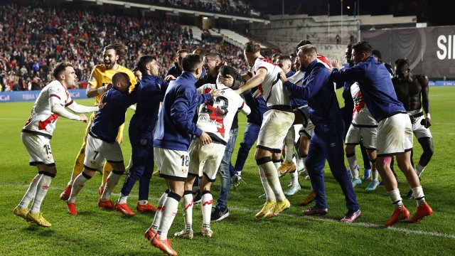 Райо Валекано шокира Реал Мадрид побеждавайки го с 3 2 в