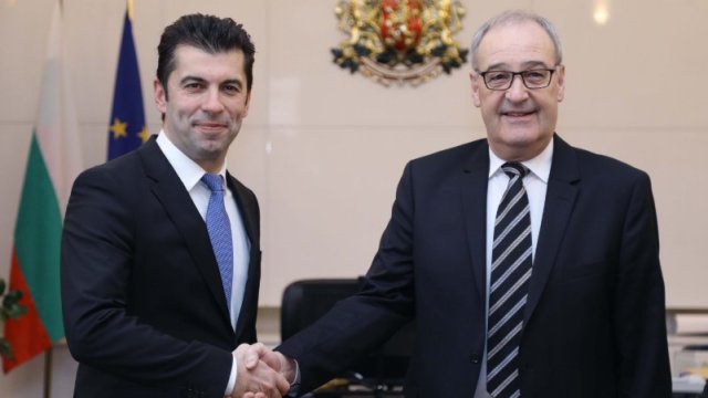 Министър председателят Кирил Петков се срещна с министъра на икономиката образованието