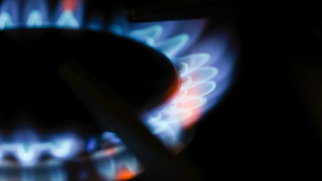 КЕВР утвърди цена на природния газ за месец март в