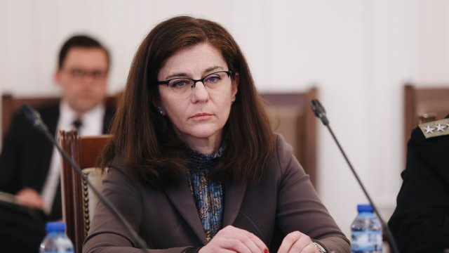 Френското предложение за разрешаване на спора между властите в София