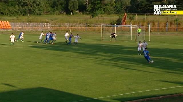 Пирин победи Левски с 2:0 в контрола