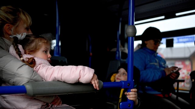 Над 39 500 украински граждани вече имат статут на временна