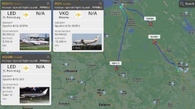 Два самолета са излетели успоредно с този на Владимир Путин