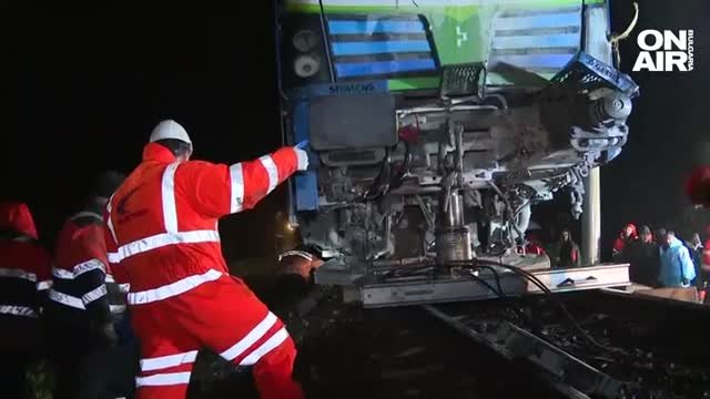 Операция на гръбнака предстои на машиниста който пострада след като