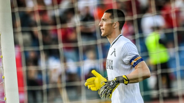 17 годишният вратар на Левски Пламен Андреев показа завидно самочувствие преди