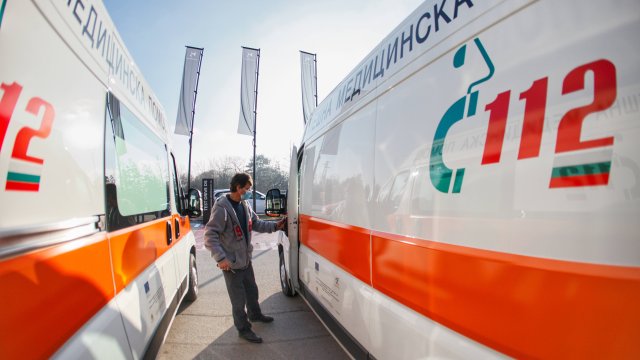 Задържан е мъжът който преби жестоко медик от спешния център