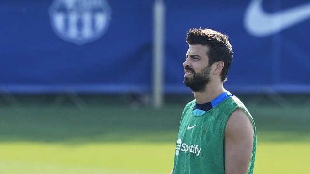 Жерар Пике прие предложението на ръководството на Барселона да се