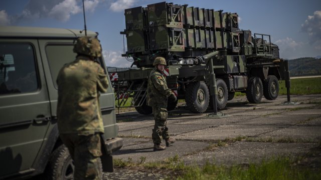 Силите на Народната милиция на самопровъзгласилата се Донецка народна република