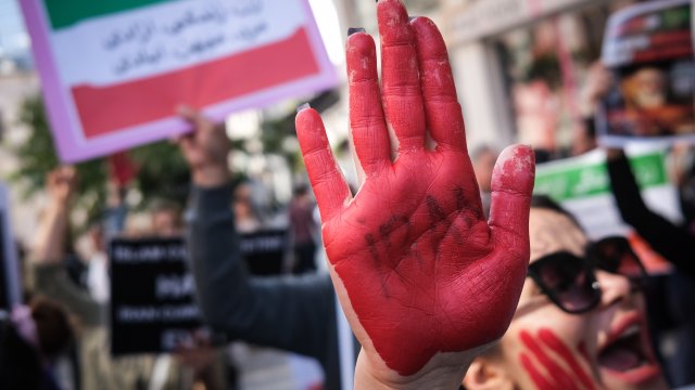 Най малко 28 деца са били убити по време на протестите