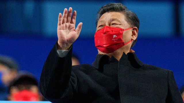 Китайският лидер Си Дзинпин участва в дискусия с представителите на