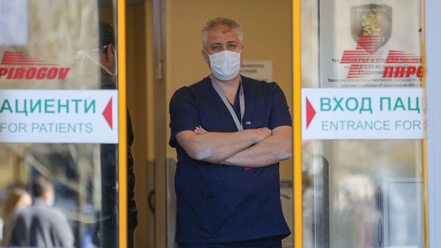 Бившият директор на УМБАЛСМ Н И Пирогов проф Асен Балтов се