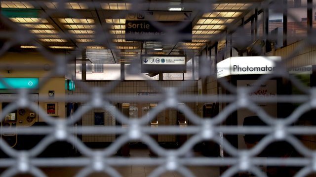 Пореден ден на транспортен хаос очаква Франция Причината е нова