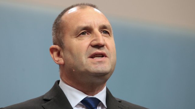 Призовавам всички сънародници да бъдем съпричастни с бъдещото на родината