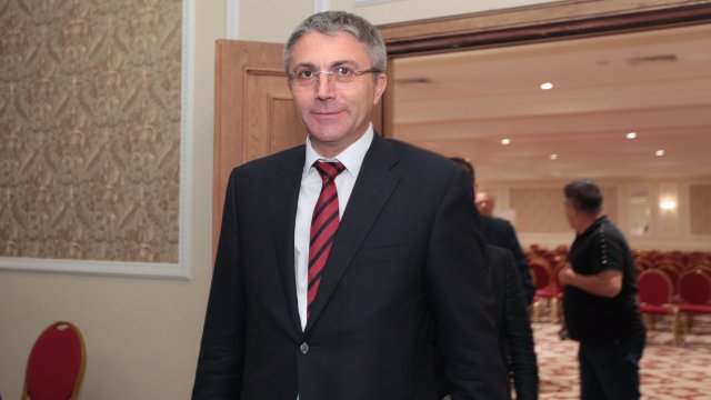 Лидерът на ДПС Мустафа Карадайъ коментира скандала с връщането на