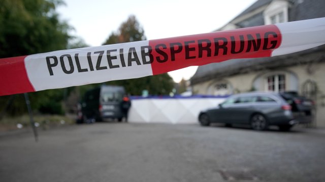 Полицията в Хайделберг започна да евакуира хиляди хора преди планираното