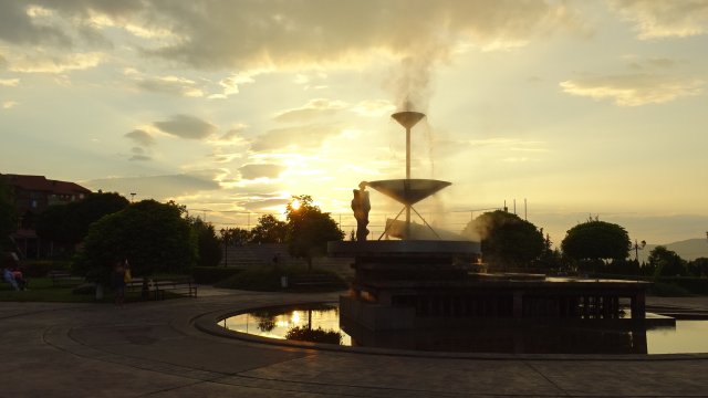 Община Сапарева баня ще ползва дърва за отопление заради скъпия