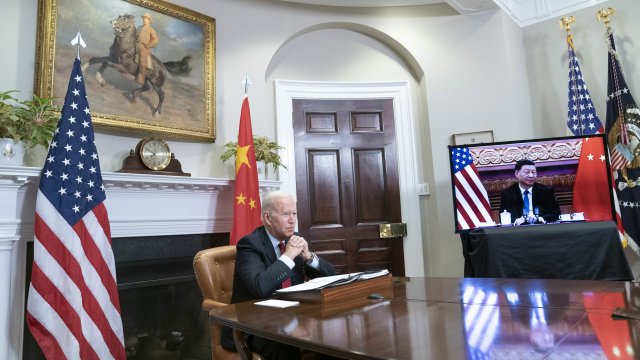 Пекин е против официалните контакти с Тайван на страните установили