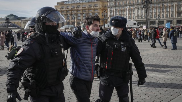 Над двадесет души бяха арестувани днес в парк в Москва