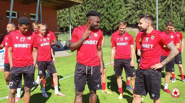 Нападателят Жорди Кайседо направи днес сутринта първа тренировка с отбора