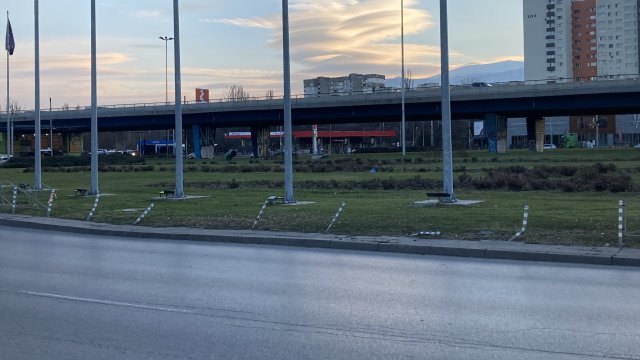 Наш зрител сигнализира в платформата ни за липсваща ограда на