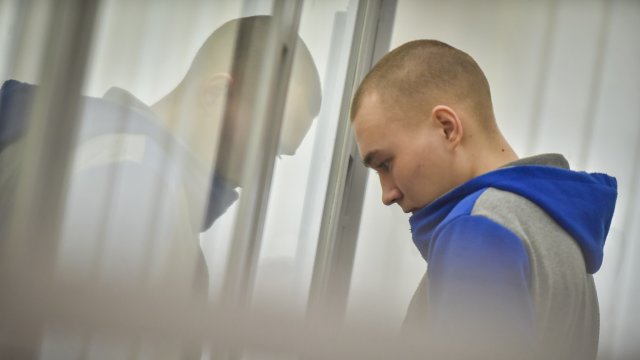 Съдът в Киев осъди на доживотен затвор руски военен, който