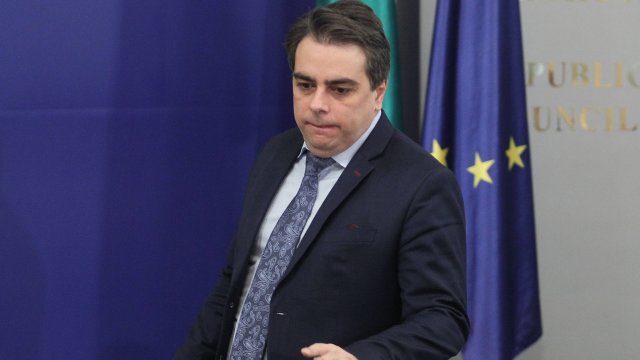 Вицепремиерът по еврофондовете и министър на финансите Асен Василев е