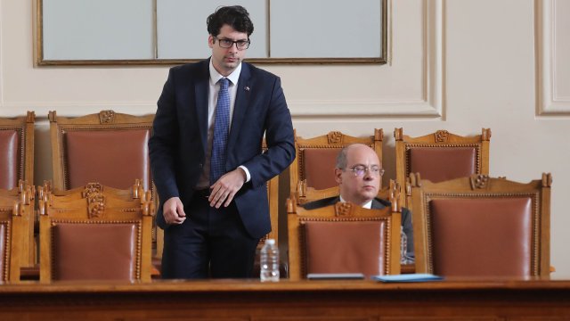 България получи първия транш от безвъзмездната подкрепа по Плана за