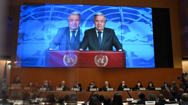 Шефът на ООН предупреди че войната на Русия в Украйна