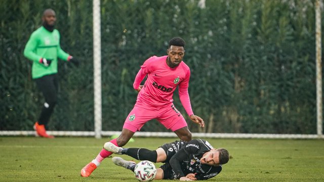 Защитникът на Лудогорец Шакил Пинас подписа с шведския Хамарби Това