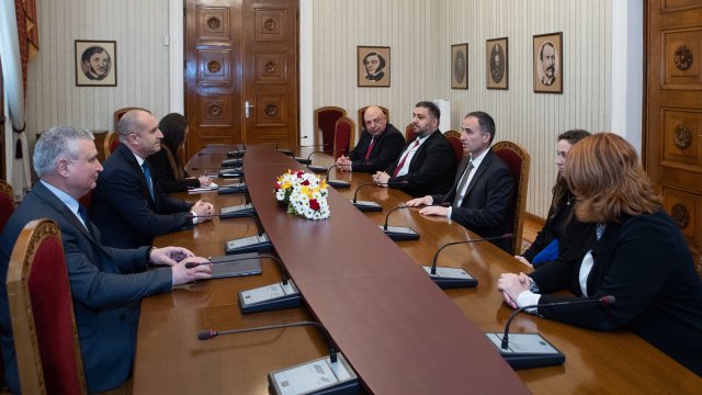 Президентът Румен Радев проведе днес среща на "Дондуков" 2 с