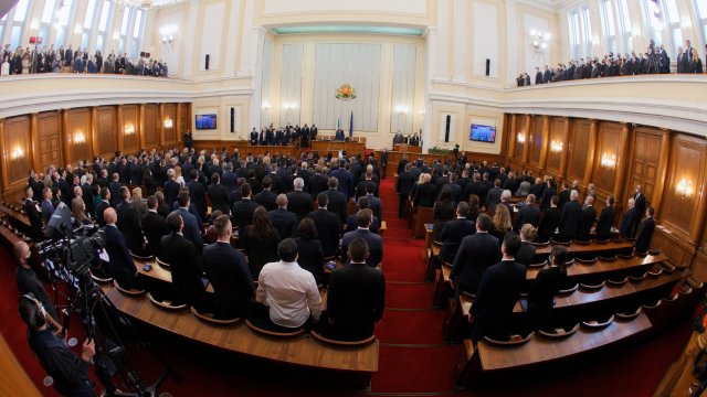 Депутатите ще изслушат петима министри от служебния кабинет В програмата