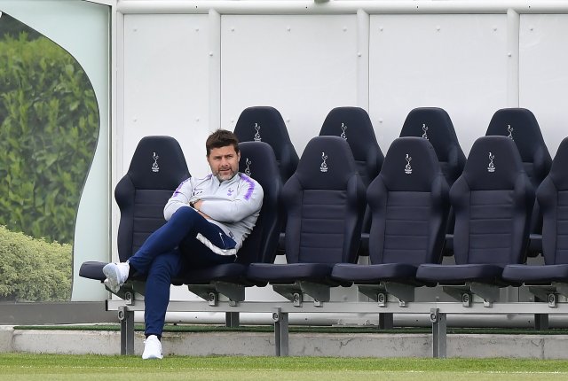 Аржентинецът Маурисио Почетино бе уволнен от поста на старши треньор