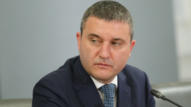 Бившият министър на финансите Владислав Горанов се е прибрал от