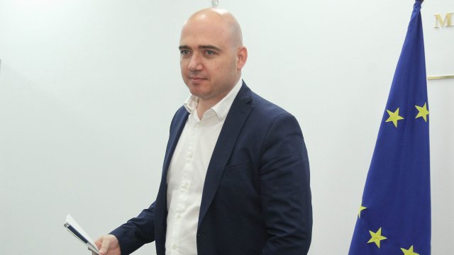 Приоритет за Министерството на туризма е изплащането на забавените средства