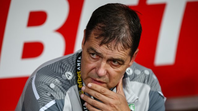 Петър Хубчев няма да продължи да бъде треньор на Берое