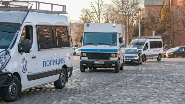 Специализирана прокуратура привлече в качеството на обвиняеми пет лица сред