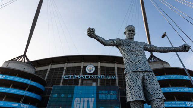 Манчестър Сити може да бъде изправи пред унизително изкачване по