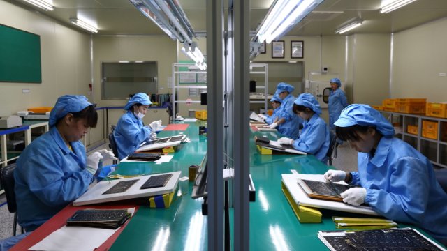 През 2021 г над 250 жени заети в производството на