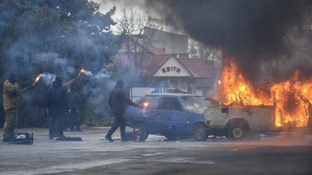 Русия е изтеглила част от войските си от позициите на