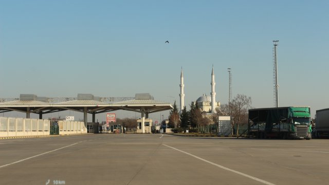 Военнослужещи от Сухопътните войски са възстановили общо 121 км от