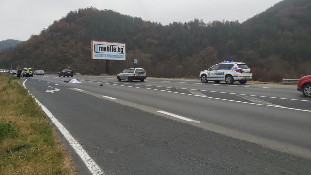 Мъж е починал при инцидент на главен път Е 79 между