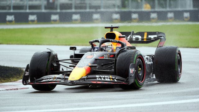 Световният шампион Макс Верстапен ще стартира от първа позиция в