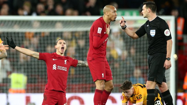 Ливърпул може би ще завърши сезона без трофей в Англия Тимът