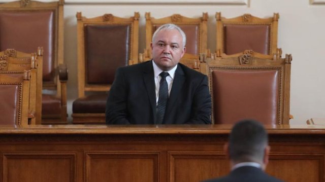 Министърът на вътрешните работи Иван Демерджиев ще награди полицаи и