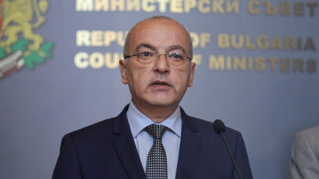 Служебният премиер Гълъб Донев се обърна към граждани от парламентарната